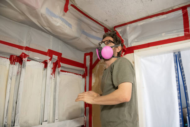 Best Mold Remediation for Healthcare Facilities  in Venice Gardens, FL